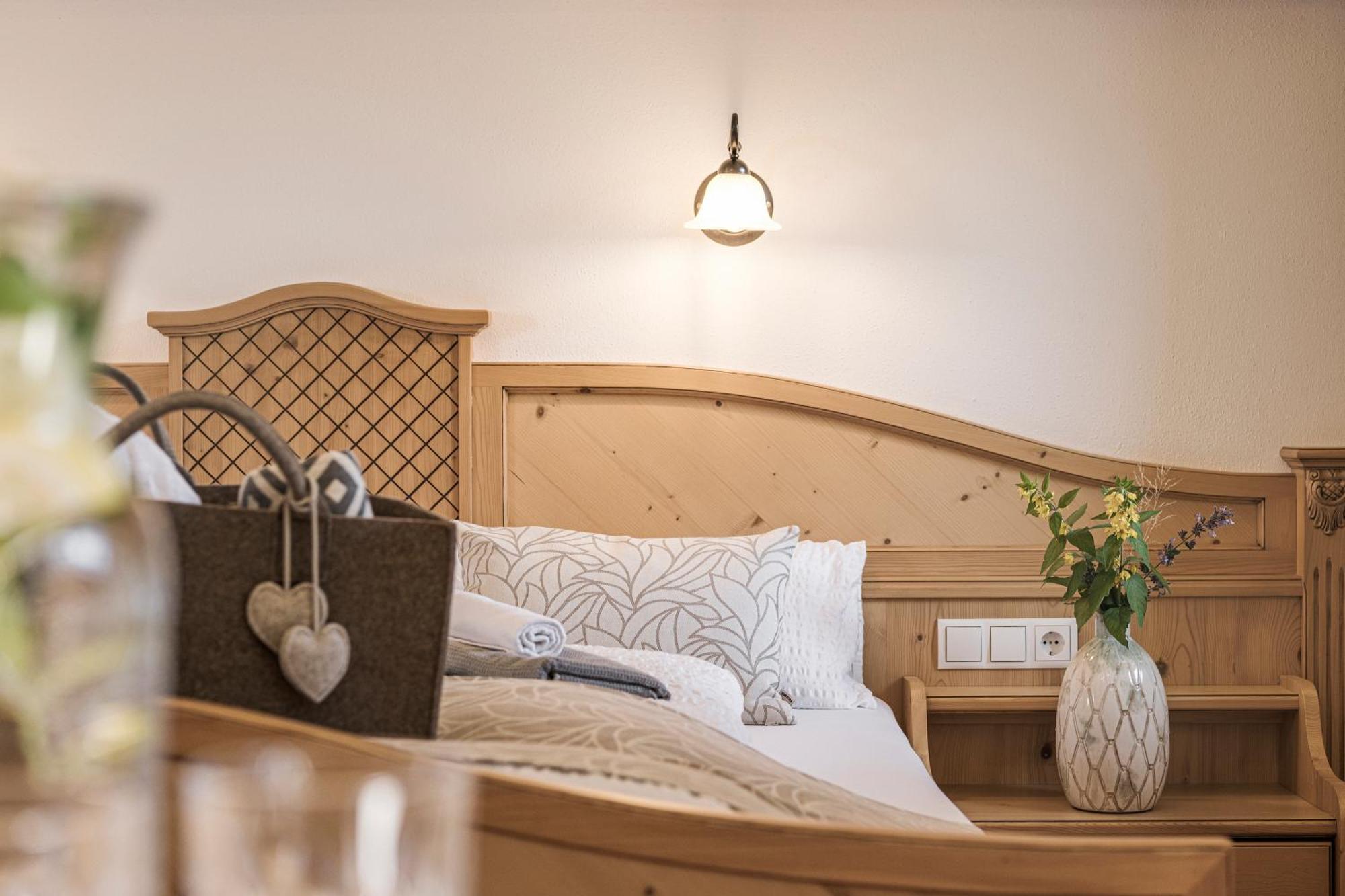 Biohotel Rastbichlhof Нойщифт им Щубайтал Екстериор снимка